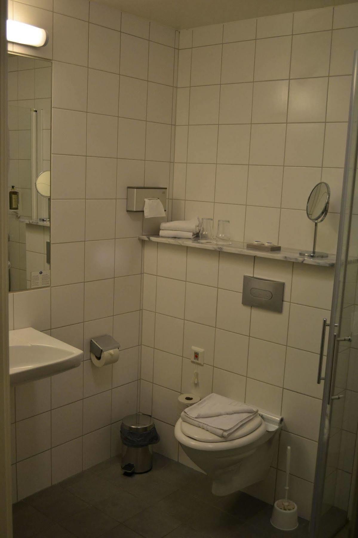 Hotell Nostalgi Motala Exteriér fotografie
